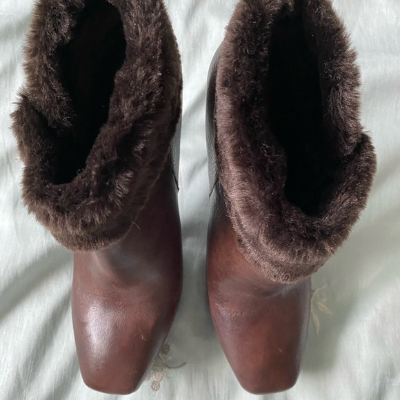 New Guess platform ankle boots - Picture 8 of 11